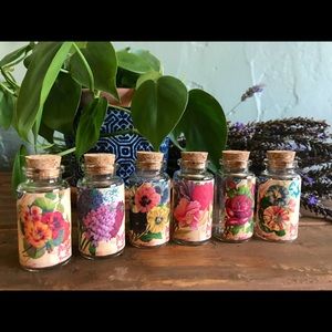 Mini Apothecary Bottles, Glass Jars, Set of 6